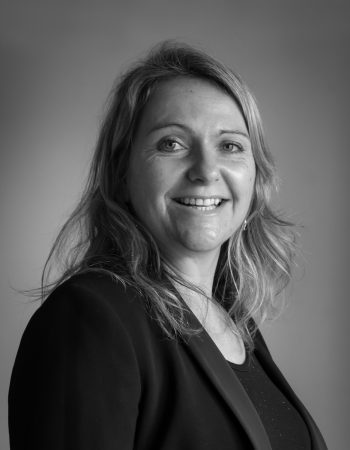 Lou_Home_Portrait Louisa Taylor